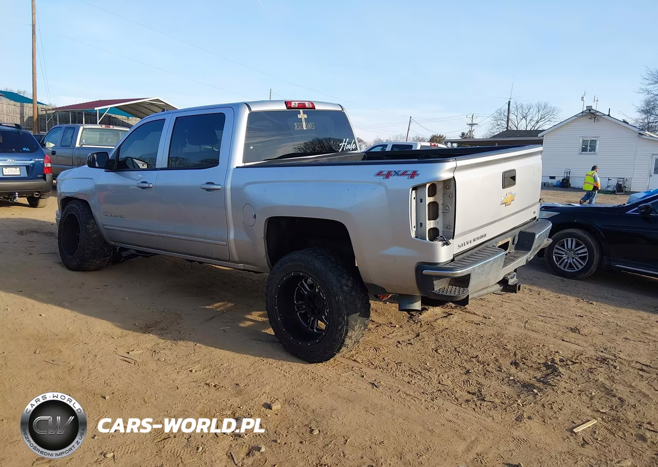 2015 Chevrolet Silverado 1500 1Lt VIN:3GCUKREC9FG105370 - 3