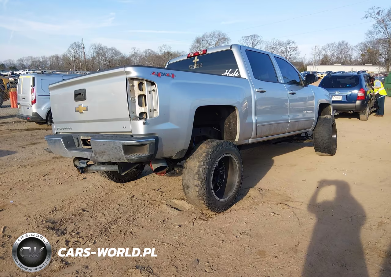 2015 Chevrolet Silverado 1500 1Lt VIN:3GCUKREC9FG105370 - 4