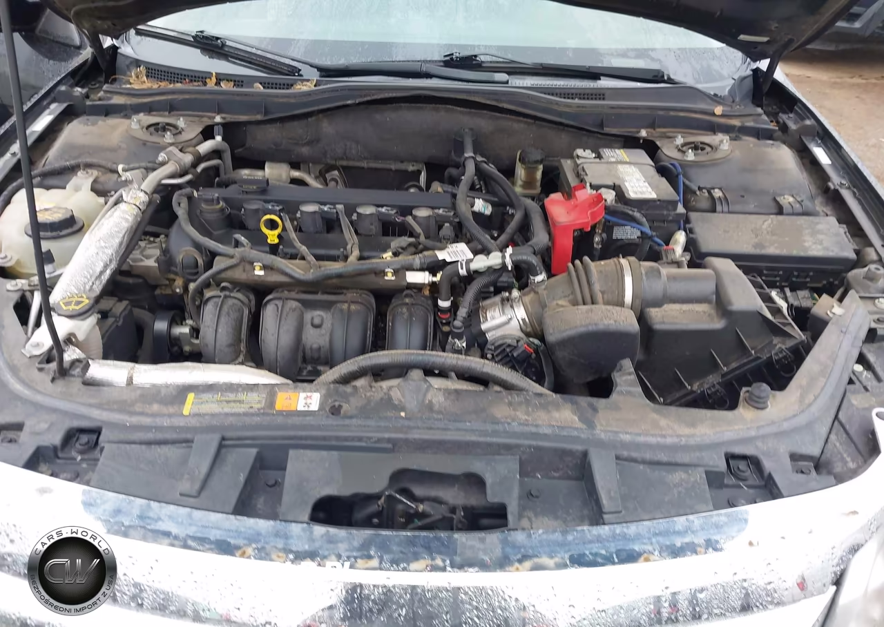 2010 Ford Fusion Se VIN:3FAHP0HA9AR177763 - 10