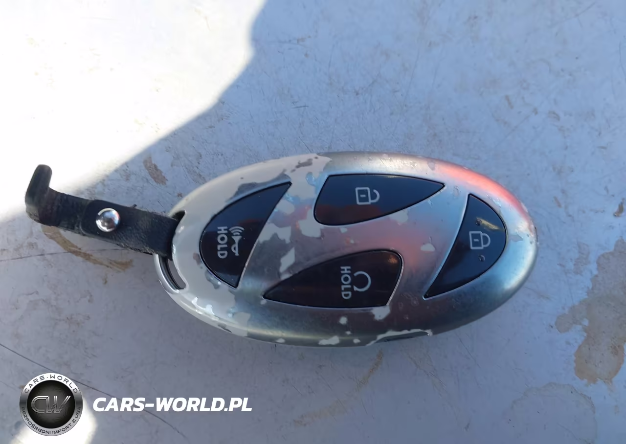 2024 Hyundai Elantra Hybrid Blue VIN:KMHLM4DJ3RU106097 - 11