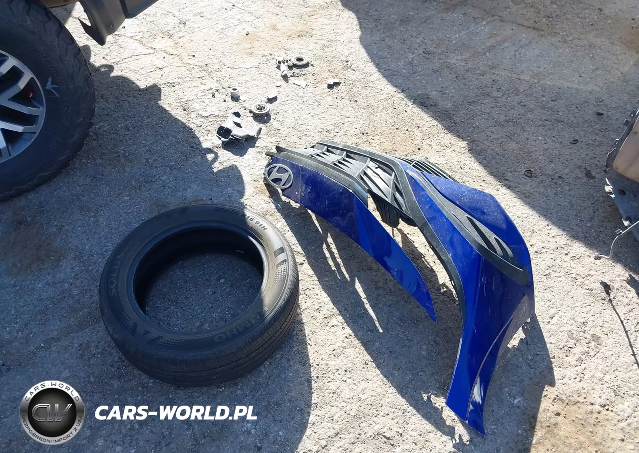 2024 Hyundai Elantra Hybrid Blue VIN:KMHLM4DJ3RU106097 - 12