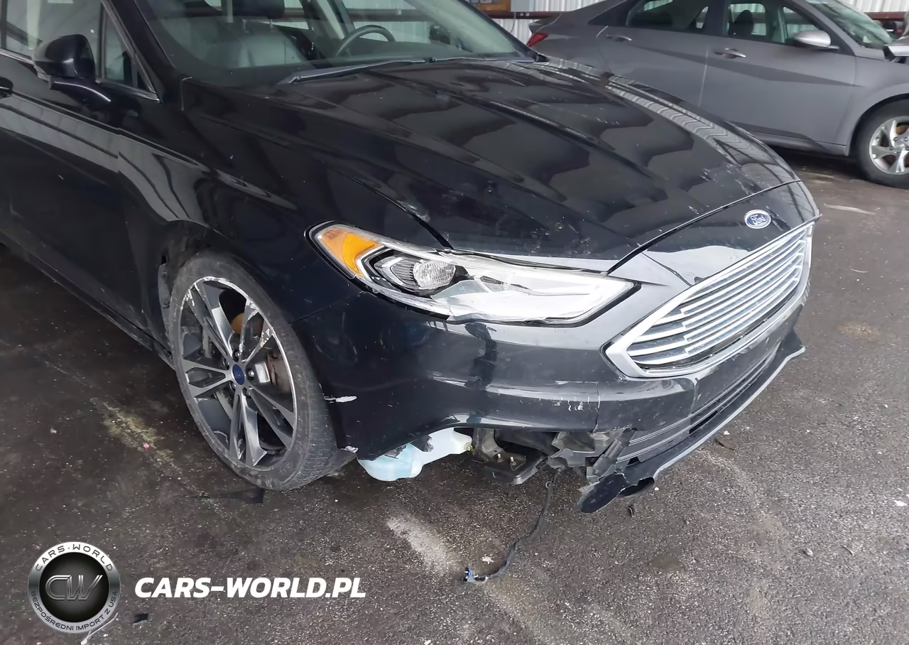 2017 Ford Fusion Titanium VIN:3FA6P0D9XHR227616 - 6