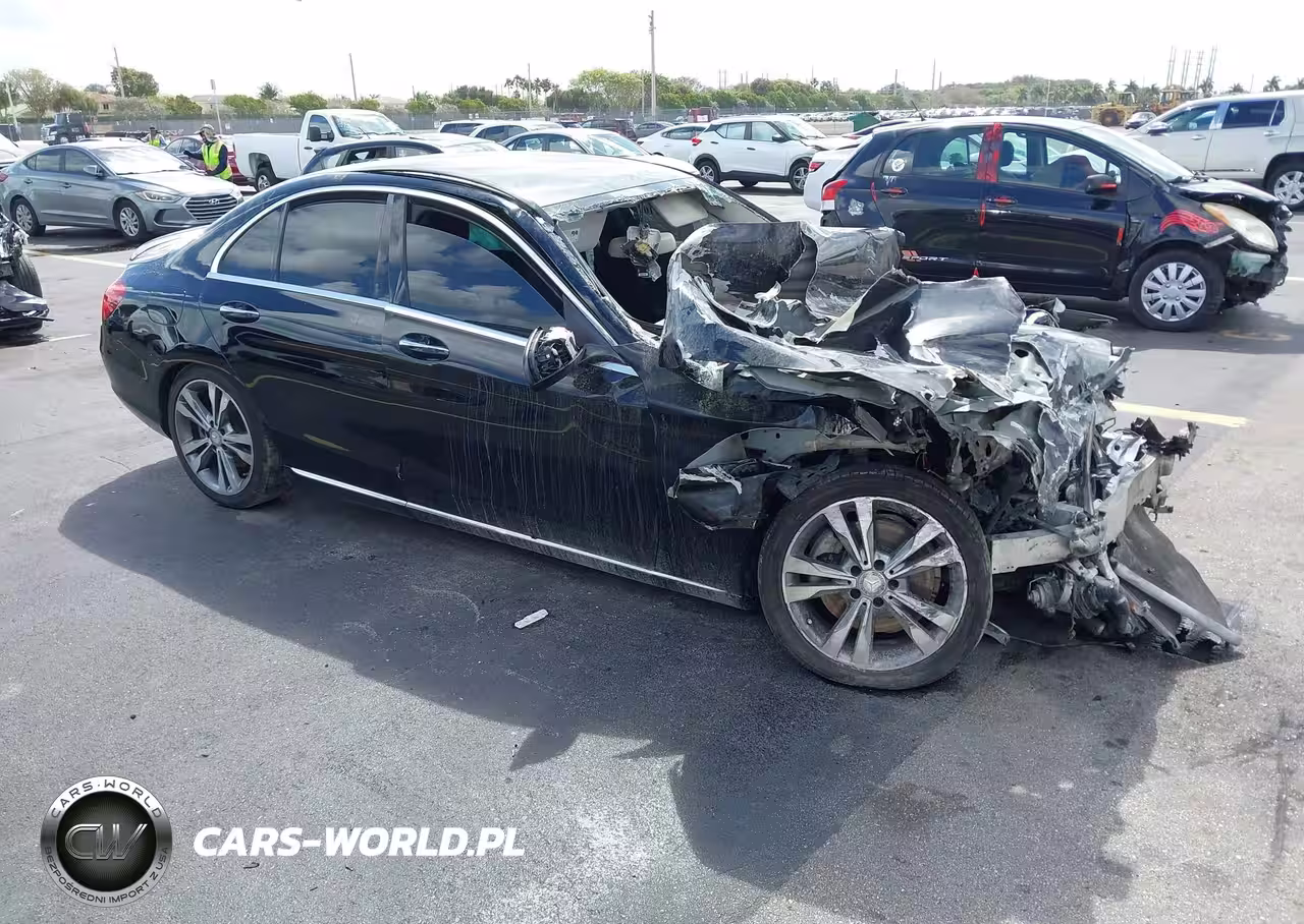 2016 Mercedes-Benz C 300