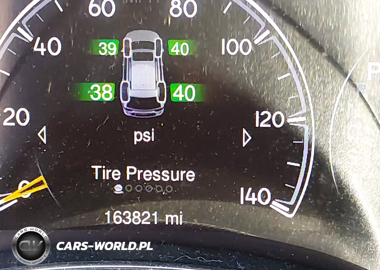 2015 Jeep Grand Cherokee Altitude VIN:1C4RJFAG8FC796541 - 16