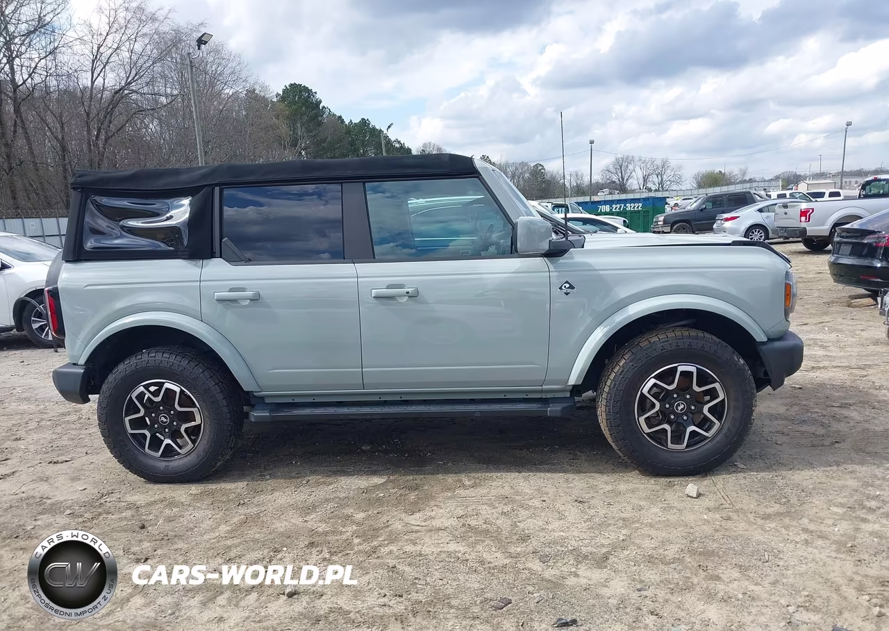 2021 Ford Bronco Outer Banks VIN:1FMDE5DH4MLA61268 - 14