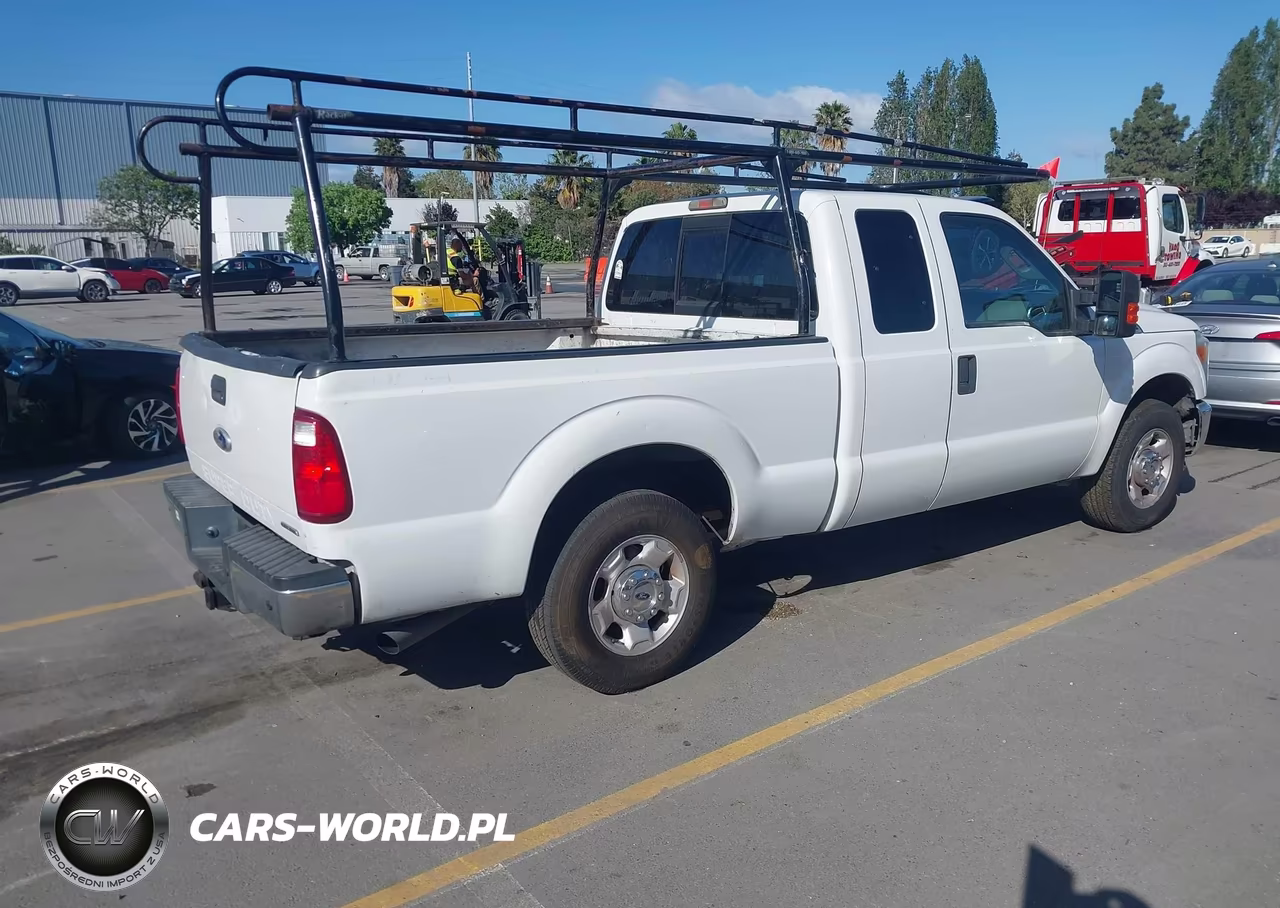 2012 Ford F-250 Xlt VIN:1FT7X2A63CEB55223 - 4