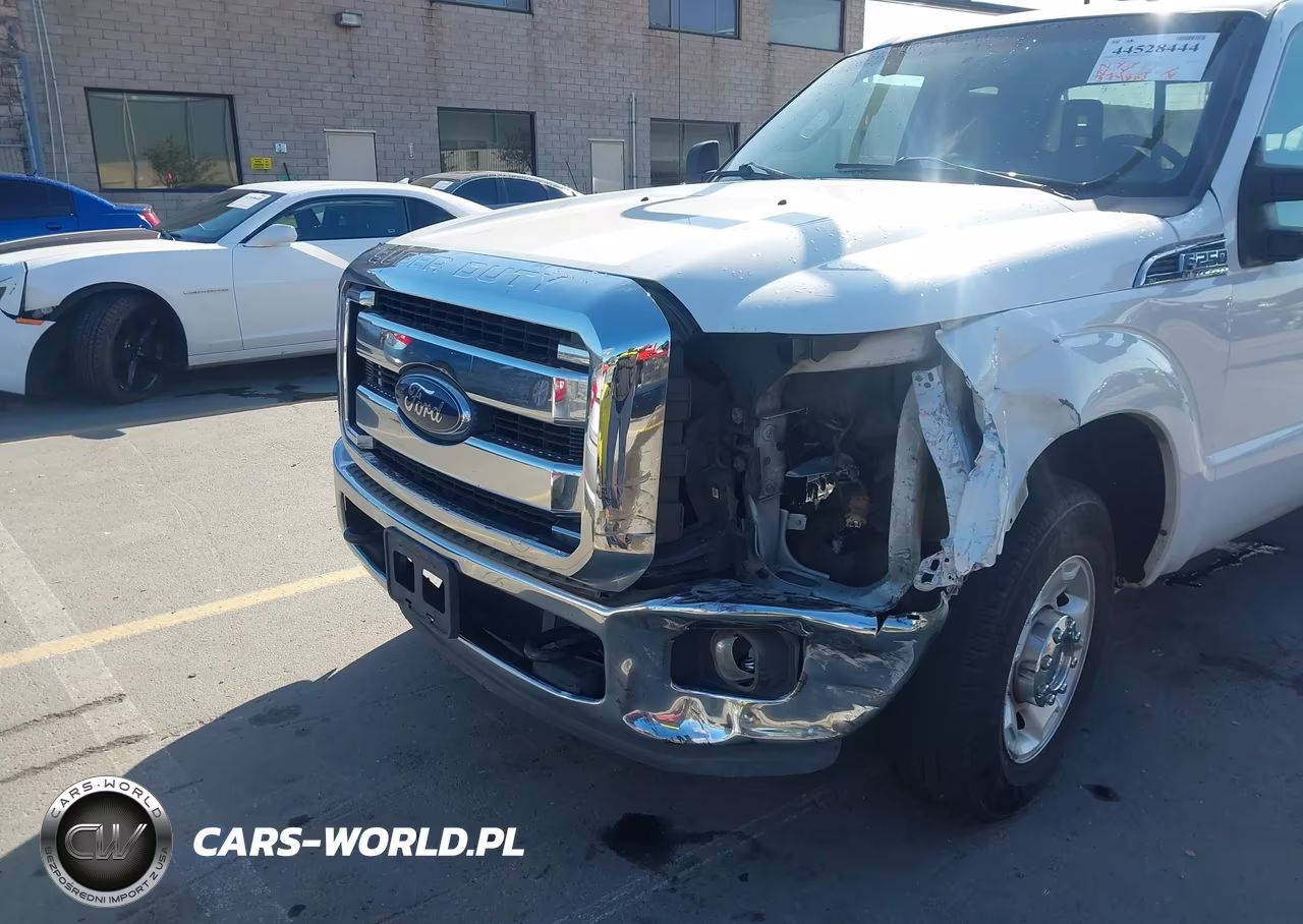 2012 Ford F-250 Xlt VIN:1FT7X2A63CEB55223 - 6
