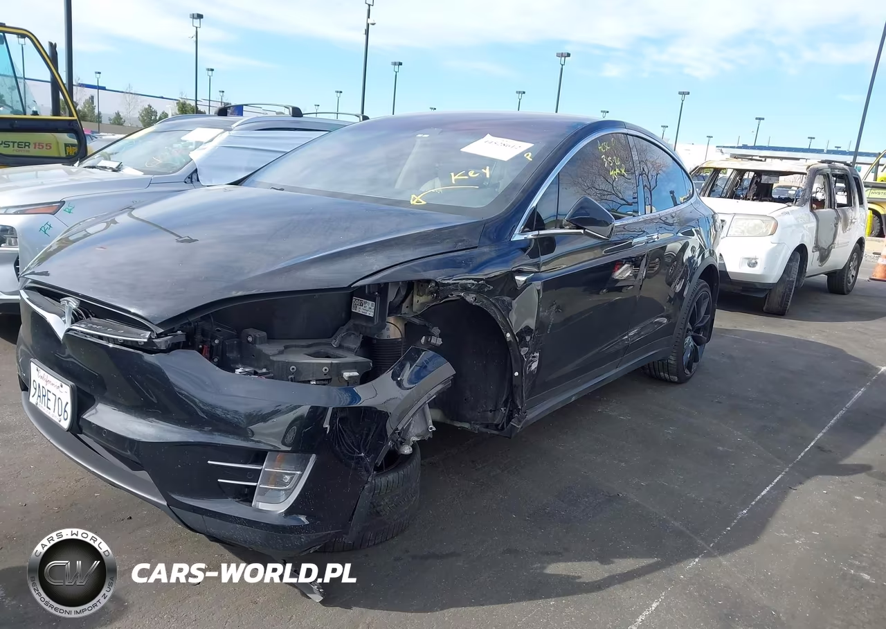 2018 Tesla Model X 100D-75D-P100D VIN:5YJXCAE24JF126967 - 15