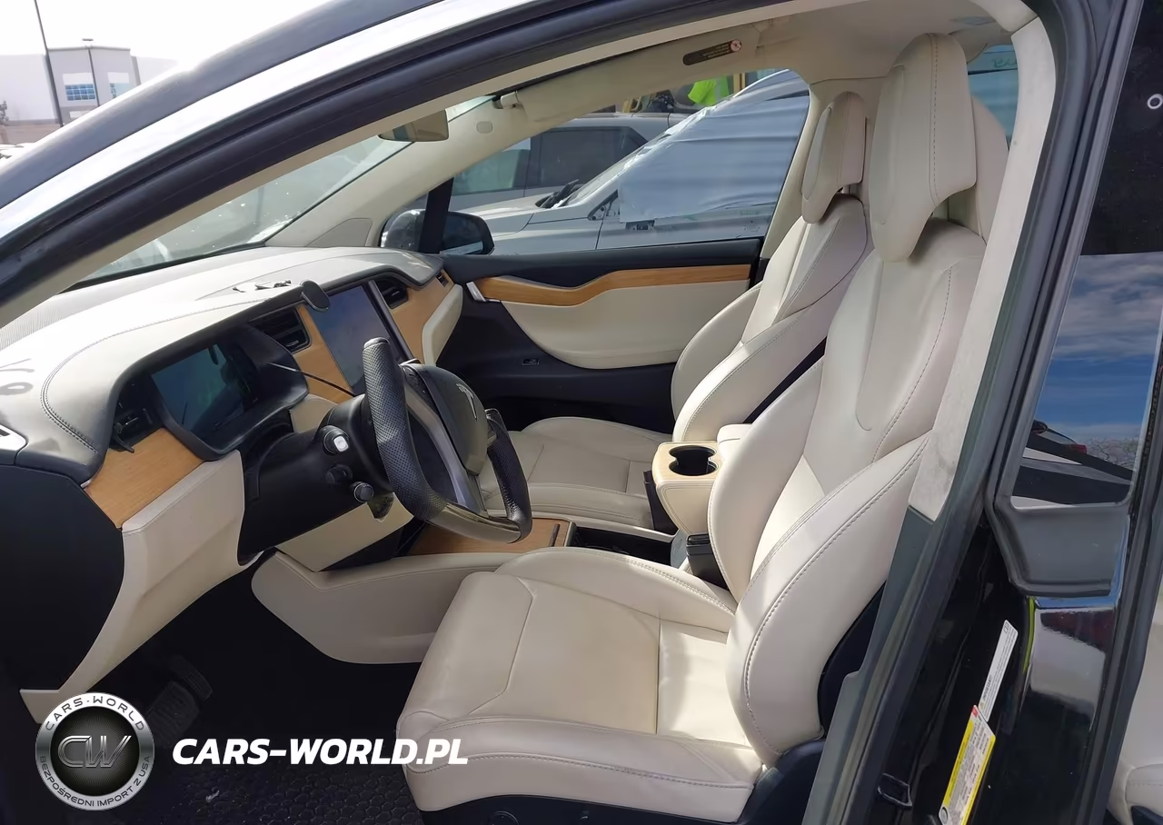 2018 Tesla Model X 100D-75D-P100D VIN:5YJXCAE24JF126967 - 5