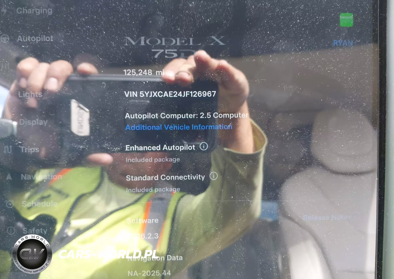 2018 Tesla Model X 100D-75D-P100D VIN:5YJXCAE24JF126967 - 7