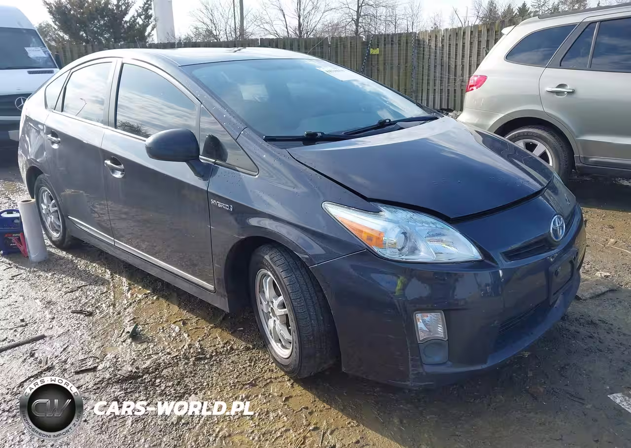 2011 Toyota Prius Two