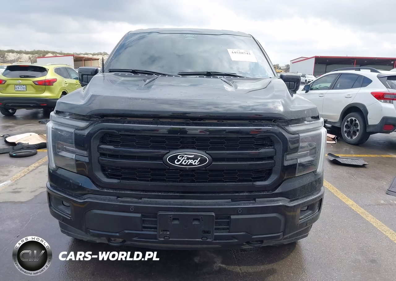 2025 Ford F-150 Lariat VIN:1FTFW5L55SKE93498 - 13