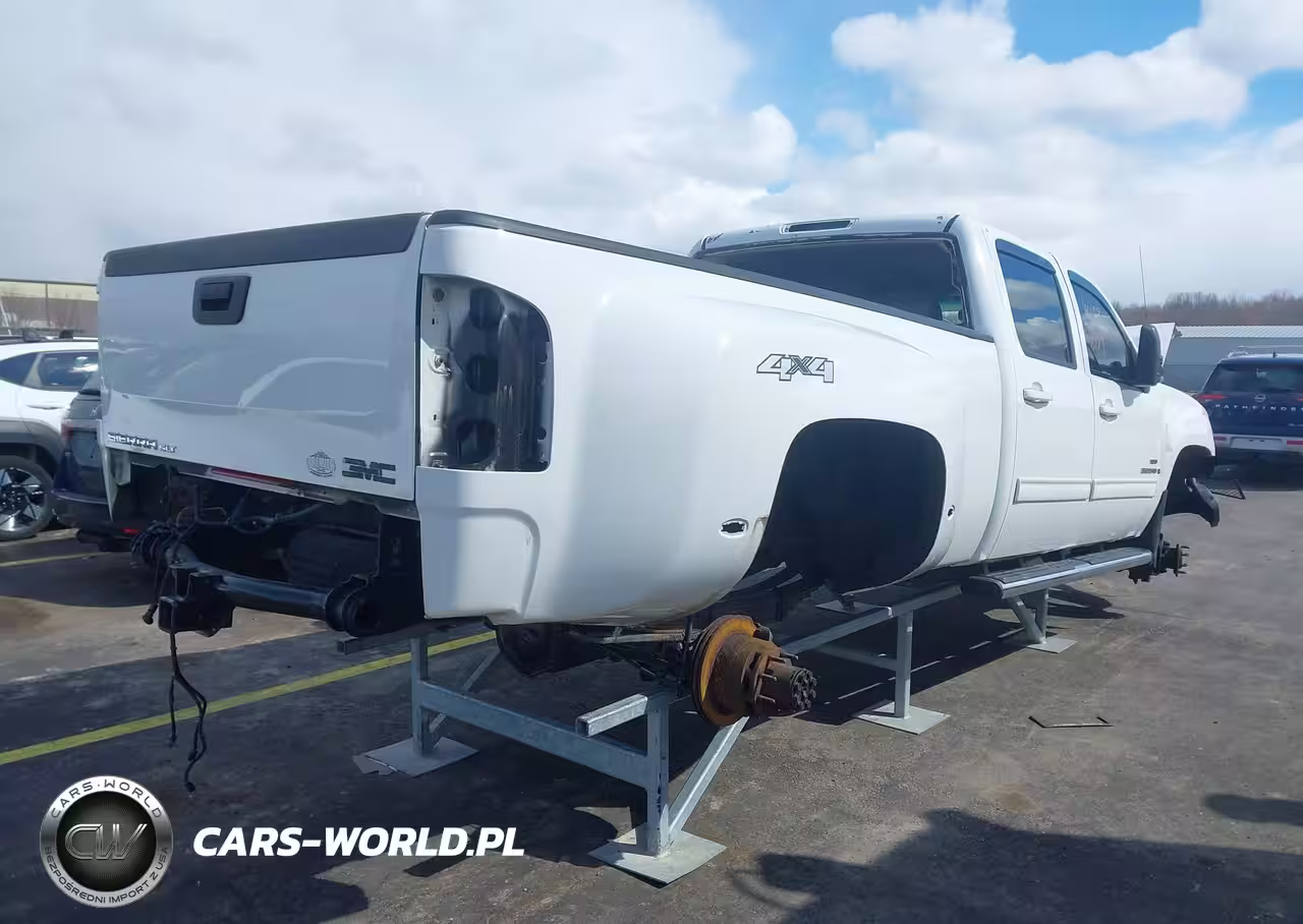 2009 GMC Sierra 3500Hd Slt VIN:1GTJK93659F158167 - 4