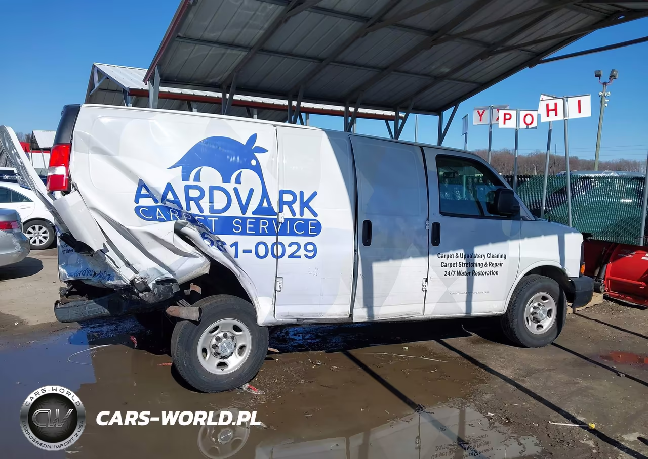 2017 Chevrolet Express 2500 Work Van VIN:1GCWGAFF5H1257703 - 13