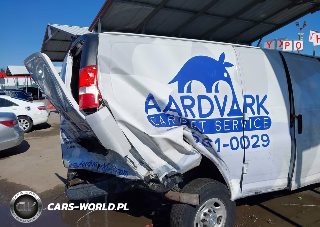 2017 Chevrolet Express 2500 Work Van VIN:1GCWGAFF5H1257703 - 19