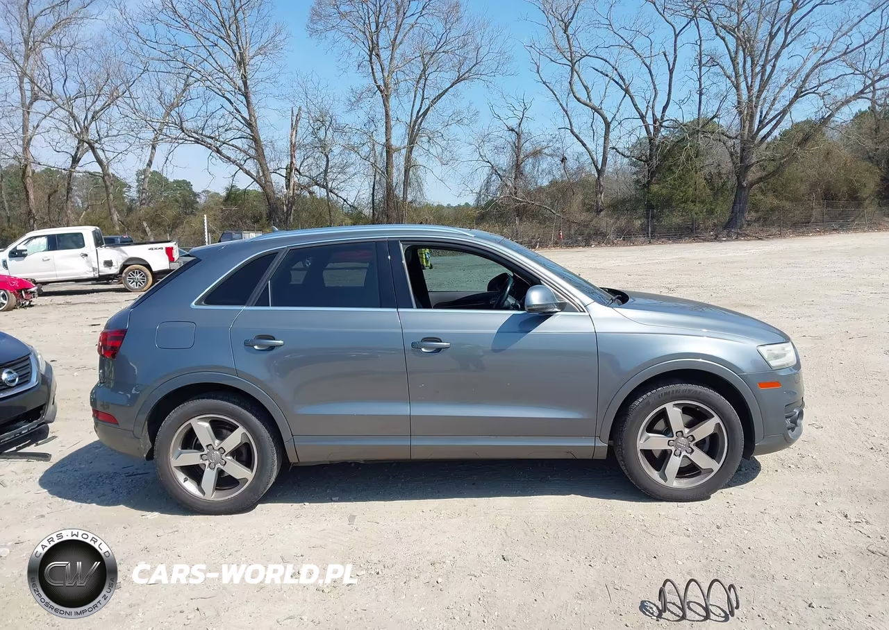 2015 Audi Q3 2.0T Premium Plus VIN:WA1EFCFS7FR008321 - 13