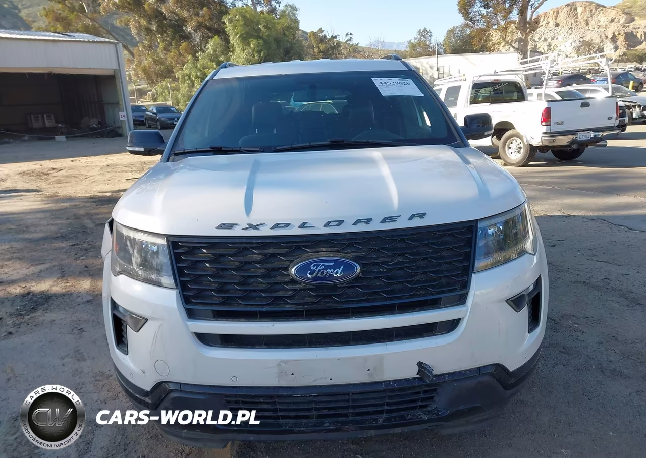 2019 Ford Explorer Sport VIN:1FM5K8GT0KGB40392 - 11