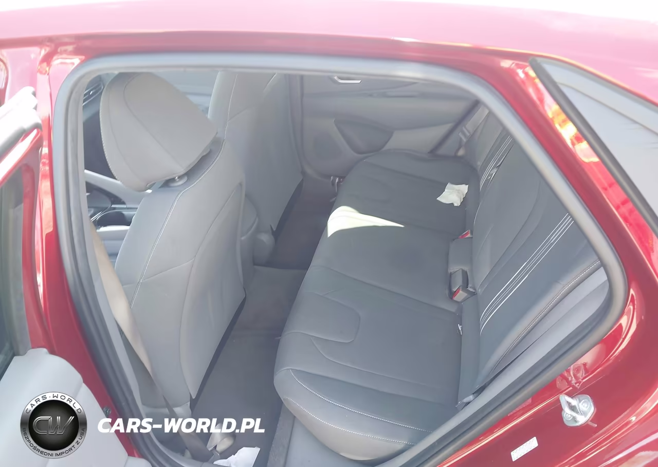 2023 Hyundai Elantra Sel VIN:KMHLS4AG6PU563045 - 8