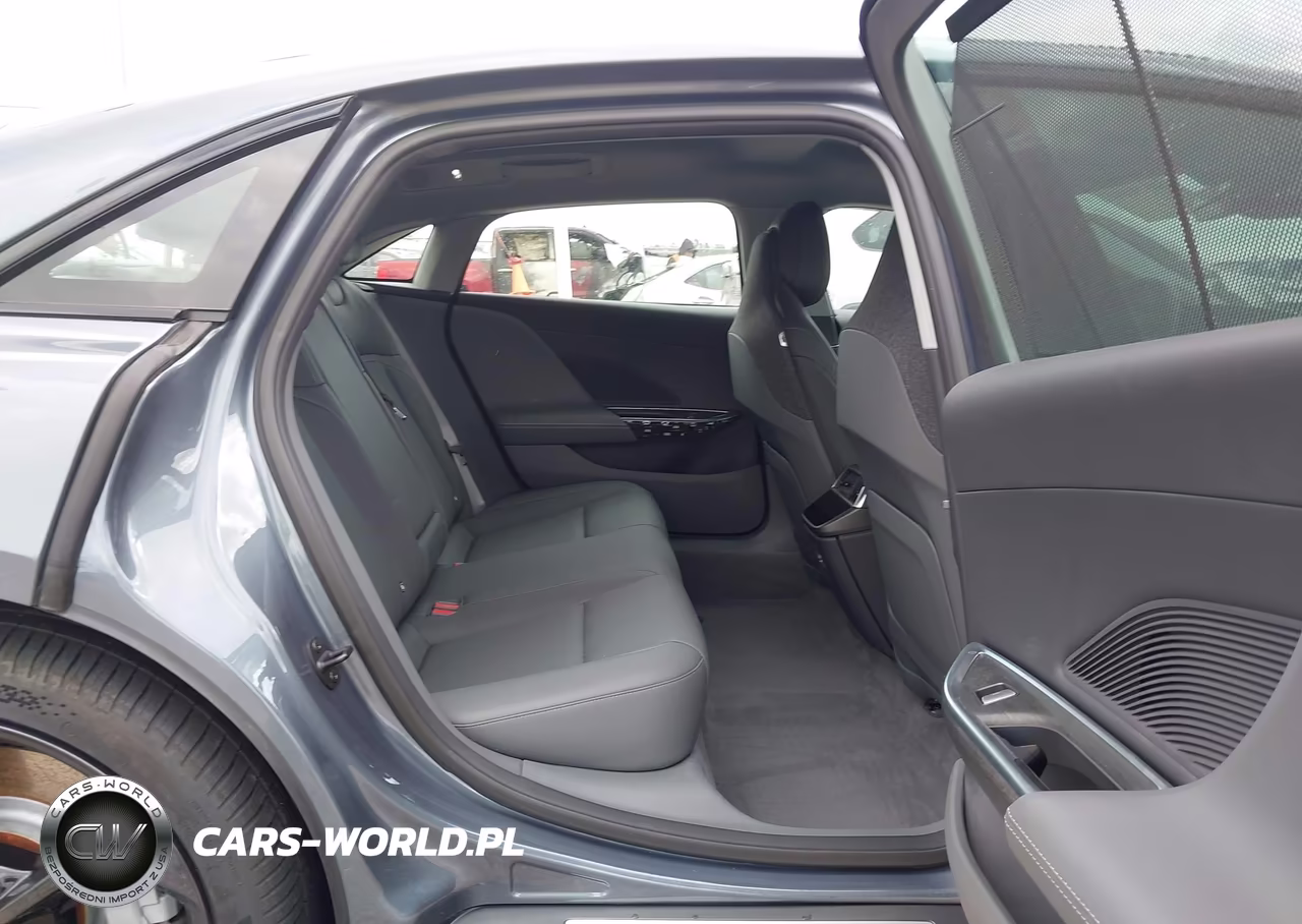 2025 Lucid Air Pure VIN:50EA1PGA9SA008535 - 8