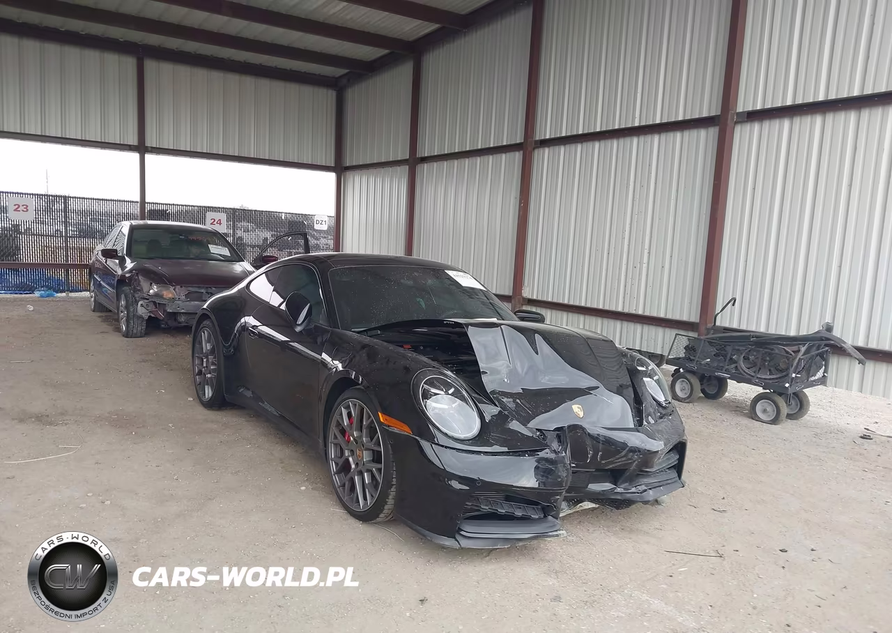 2026 Porsche 911 Carrera 4S-Carrera S