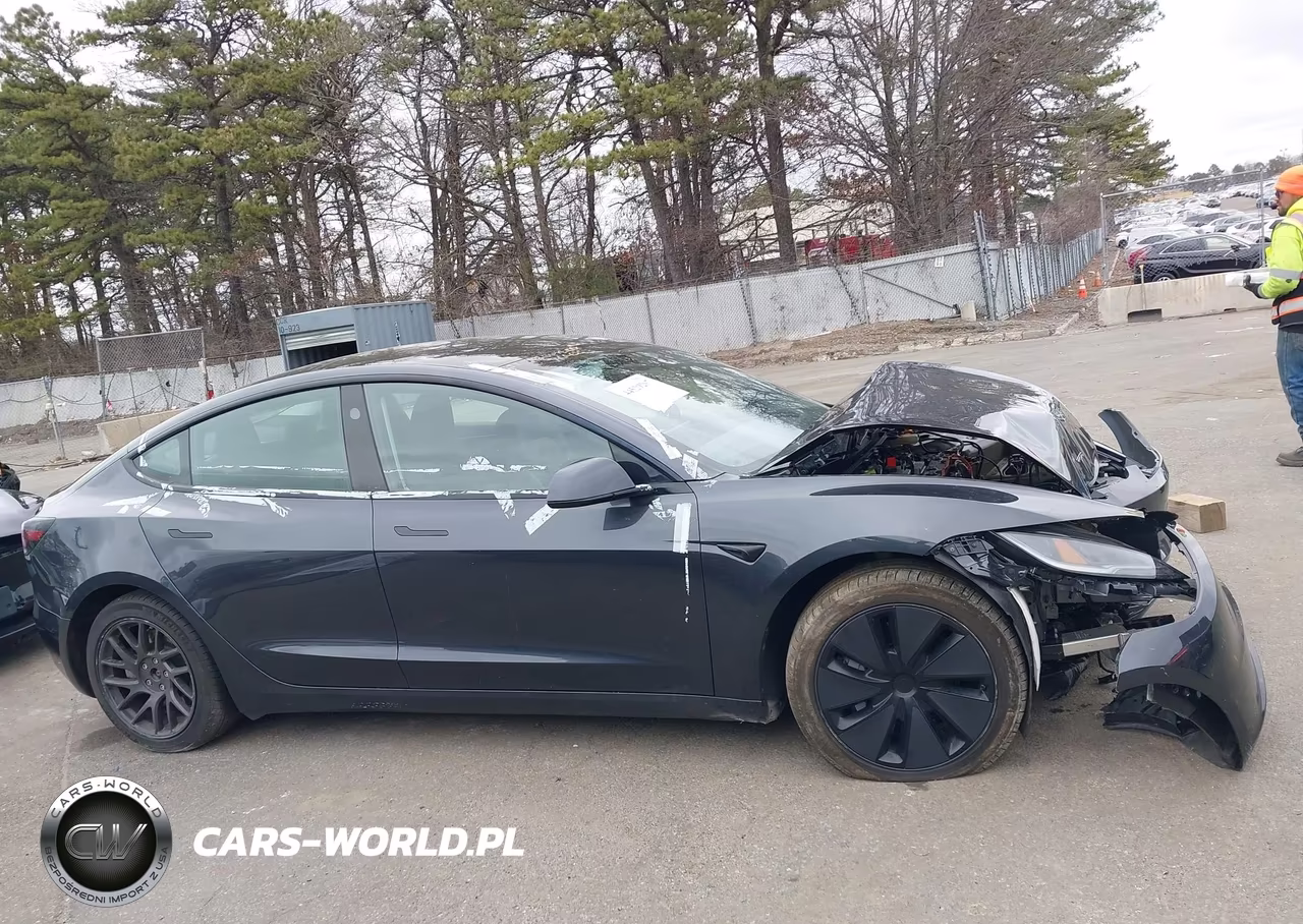 2024 Tesla Model 3 Long Range Dual Motor All-Wheel Drive-Rear-Wheel Drive VIN:5YJ3E1EA8RF855646 - 12
