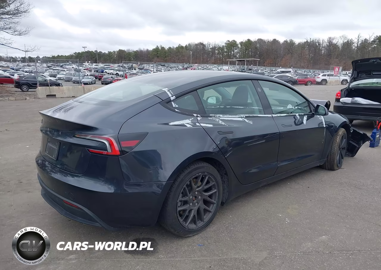 2024 Tesla Model 3 Long Range Dual Motor All-Wheel Drive-Rear-Wheel Drive VIN:5YJ3E1EA8RF855646 - 4