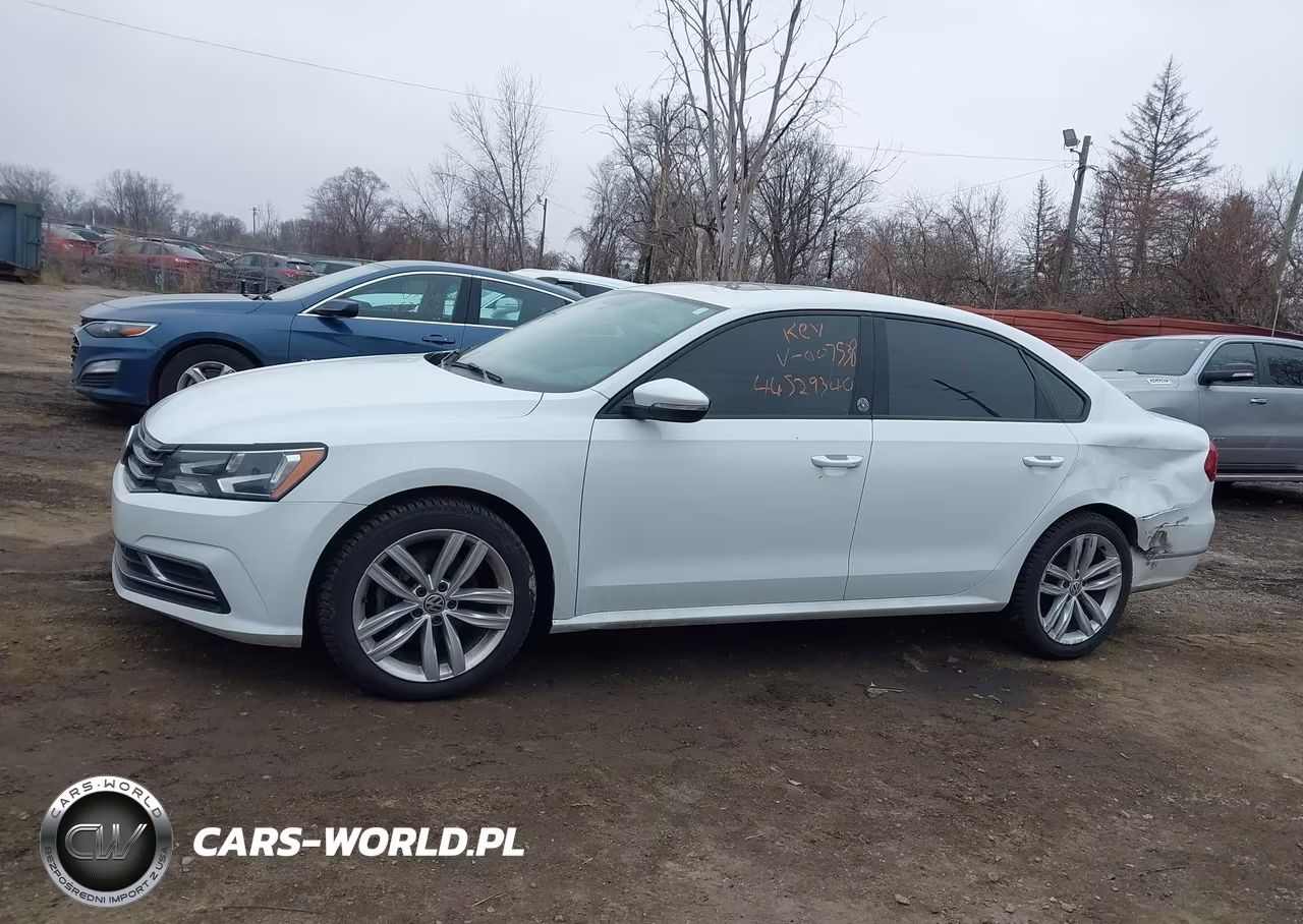 2019 Volkswagen Passat 2.0T Wolfsburg Edition VIN:1VWLA7A39KC007538 - 14