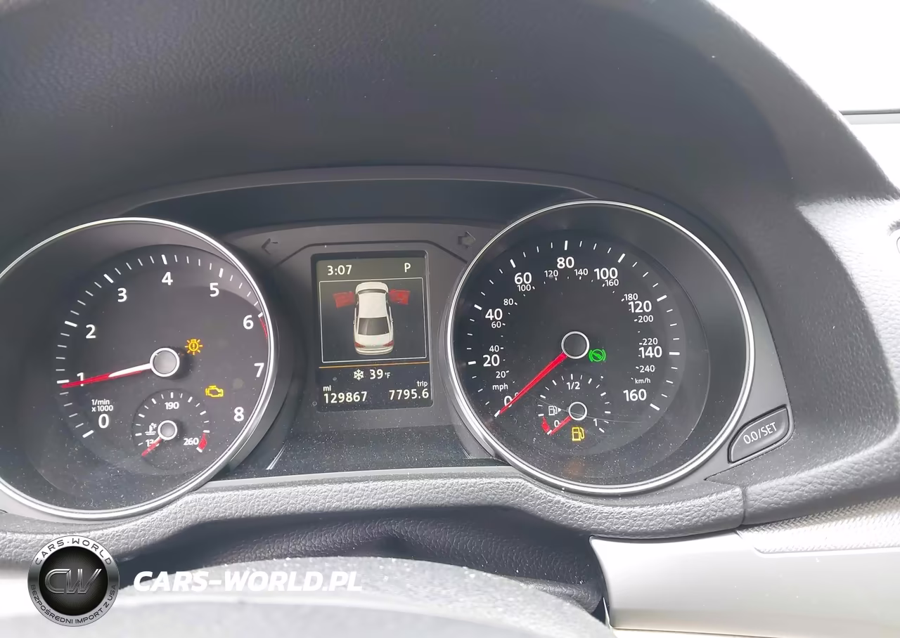 2019 Volkswagen Passat 2.0T Wolfsburg Edition VIN:1VWLA7A39KC007538 - 7