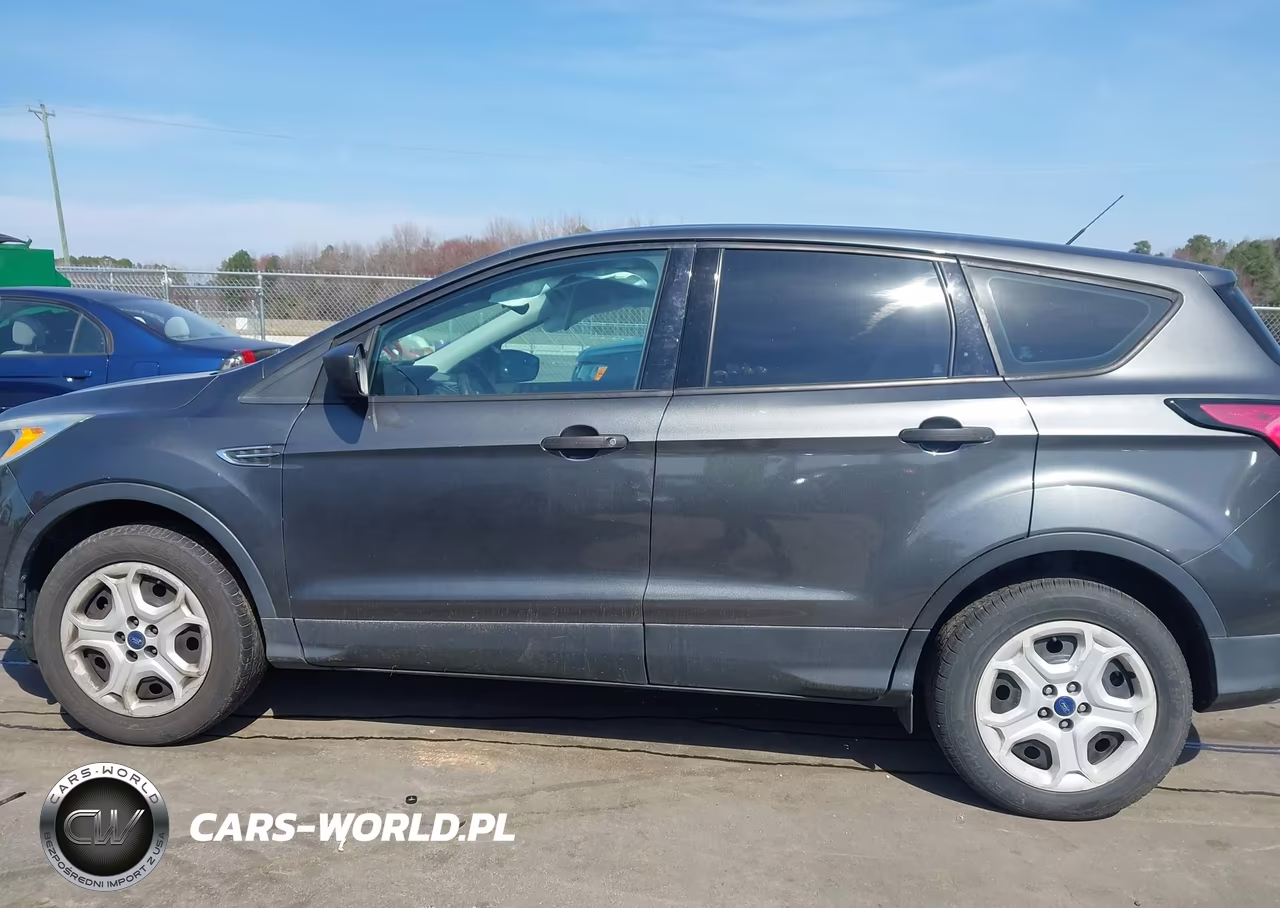 2017 Ford Escape S VIN:1FMCU0F7XHUC83951 - 14