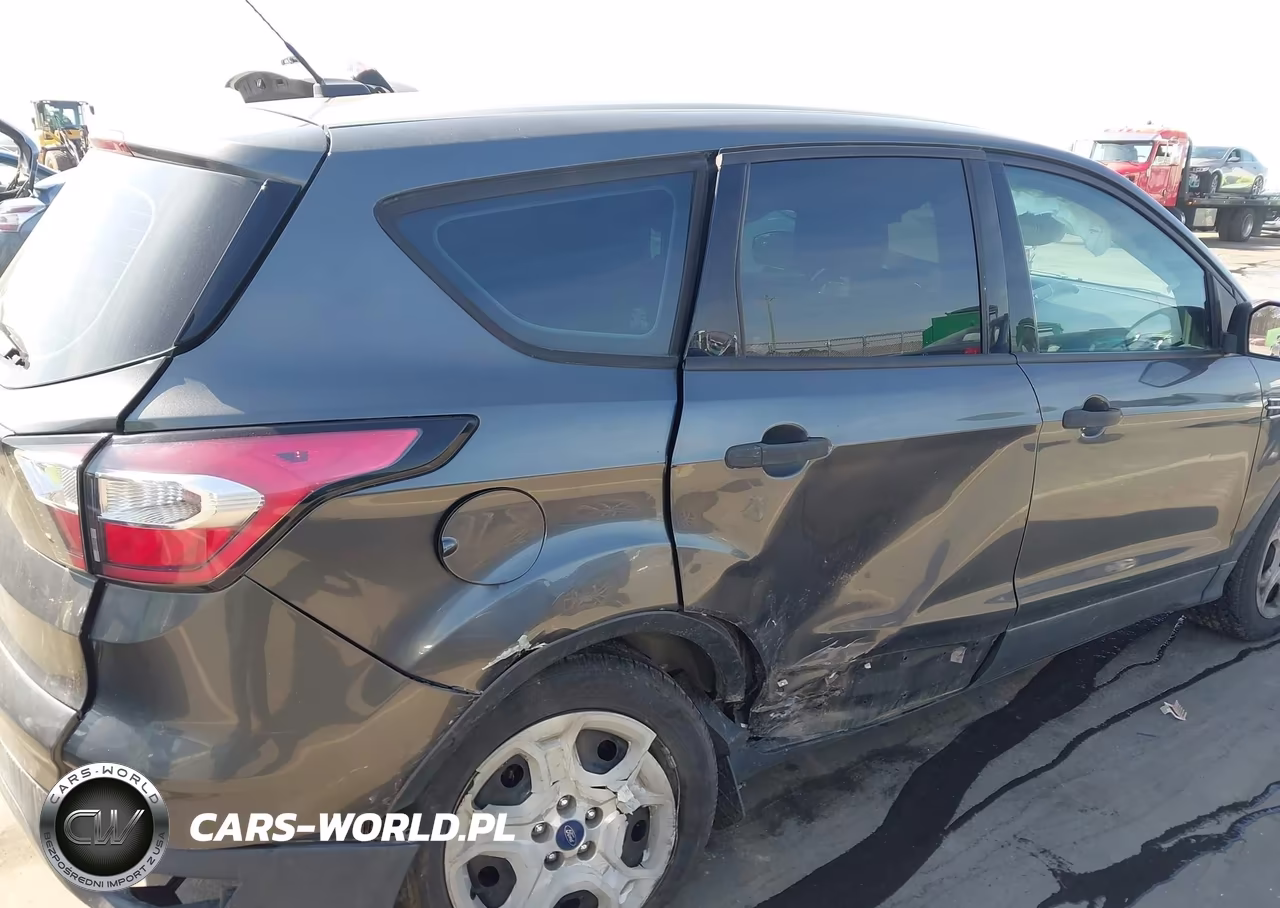 2017 Ford Escape S VIN:1FMCU0F7XHUC83951 - 6