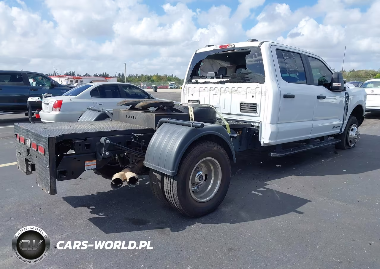 2024 Ford F-350 Xl VIN:1FT8W3DT5REF87237 - 4