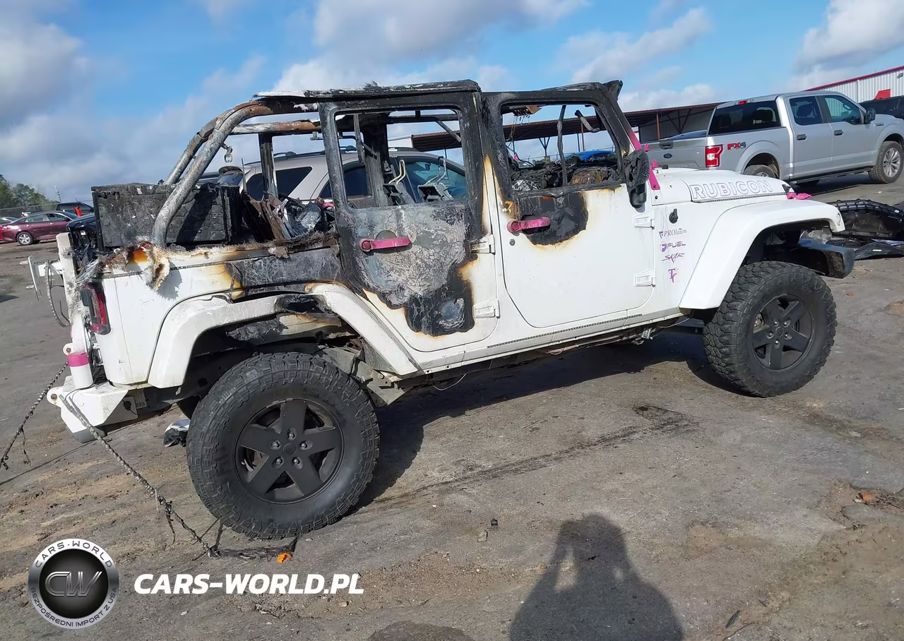 2016 Jeep Wrangler Unlimited Rubicon Hard Rock VIN:1C4BJWFG2GL252693 - 4