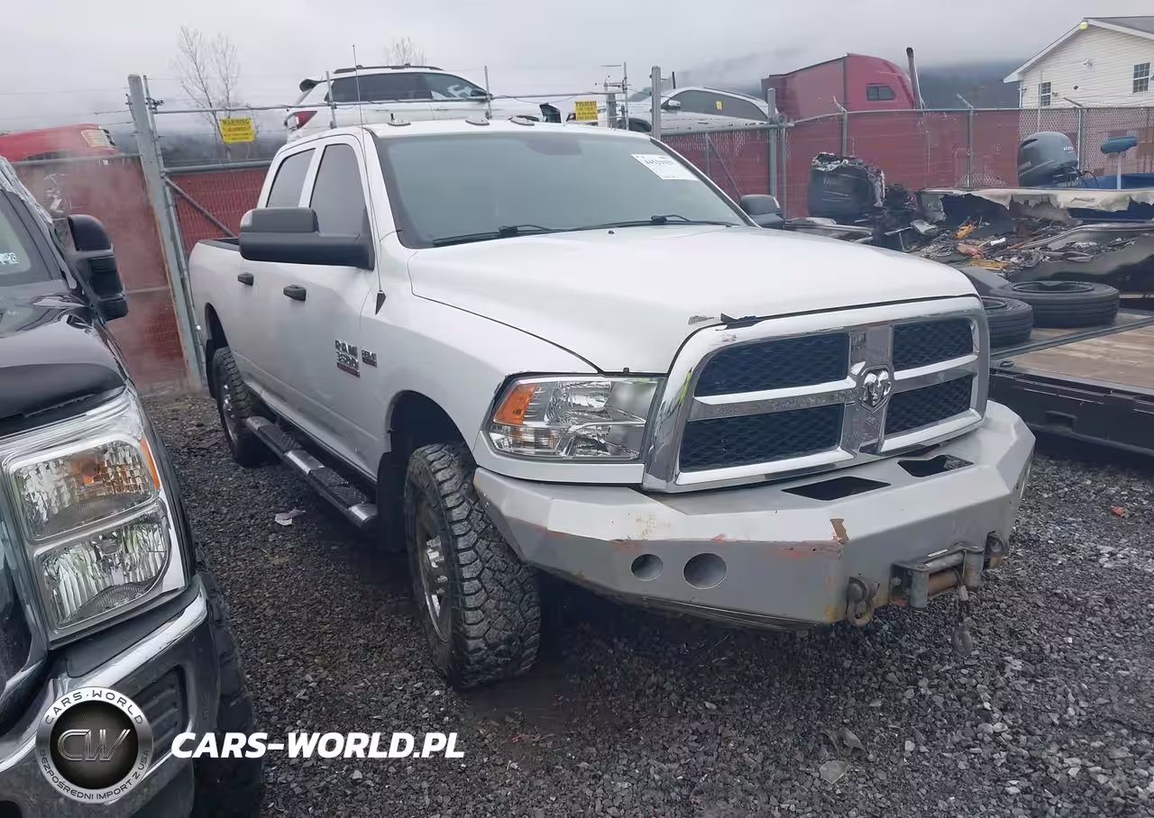 2018 Ram 3500 Tradesman 4X4 6'4 Box