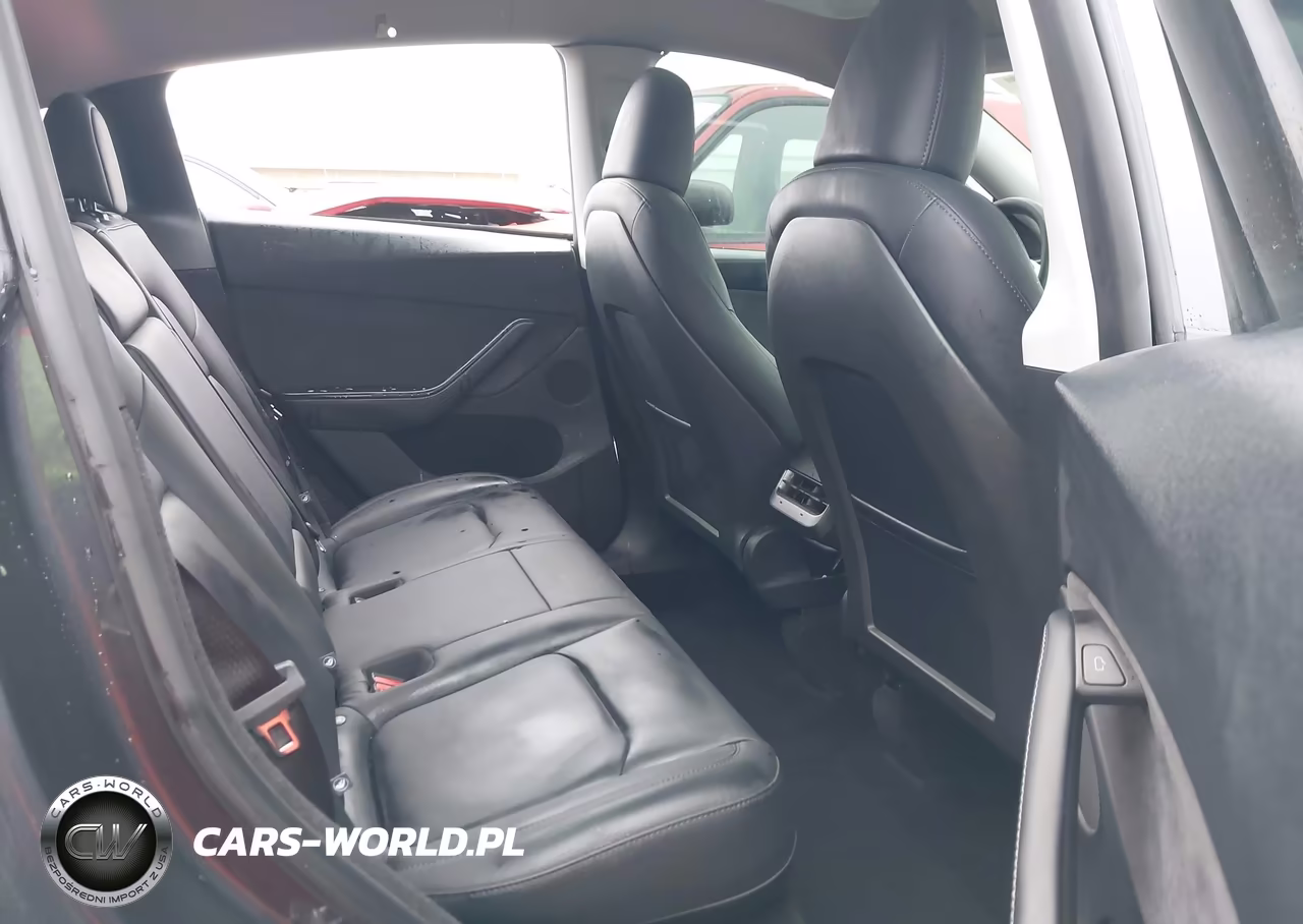 2024 Tesla Model Y Long Range Dual Motor All-Wheel Drive VIN:7SAYGDEE8RA336133 - 8