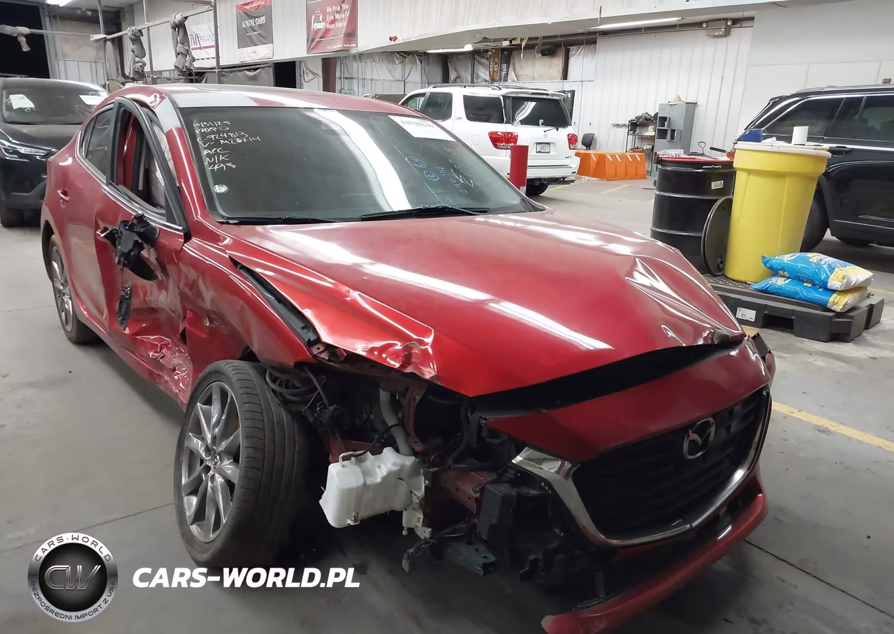 2018 Mazda Mazda3 Grand Touring – zdjęcie 1 z 15