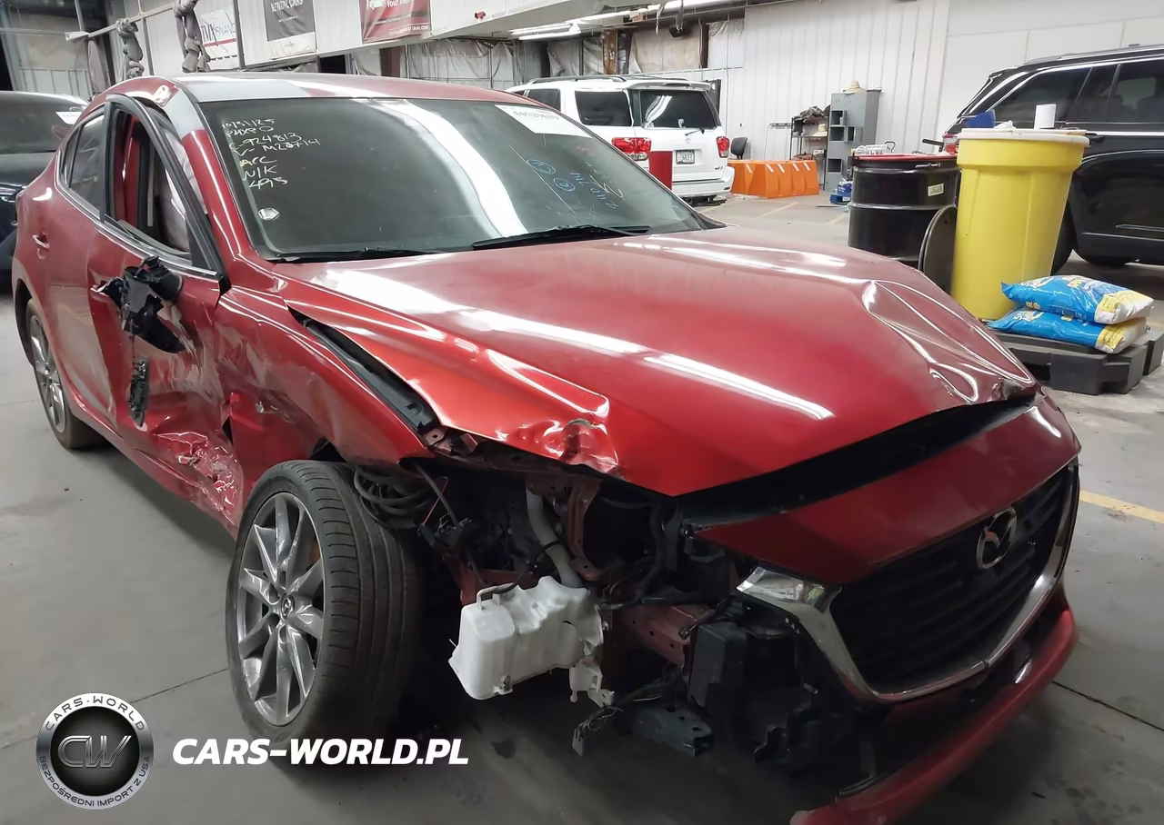 2018 Mazda Mazda3 Grand Touring VIN:3MZBN1W32JM240714 - 6