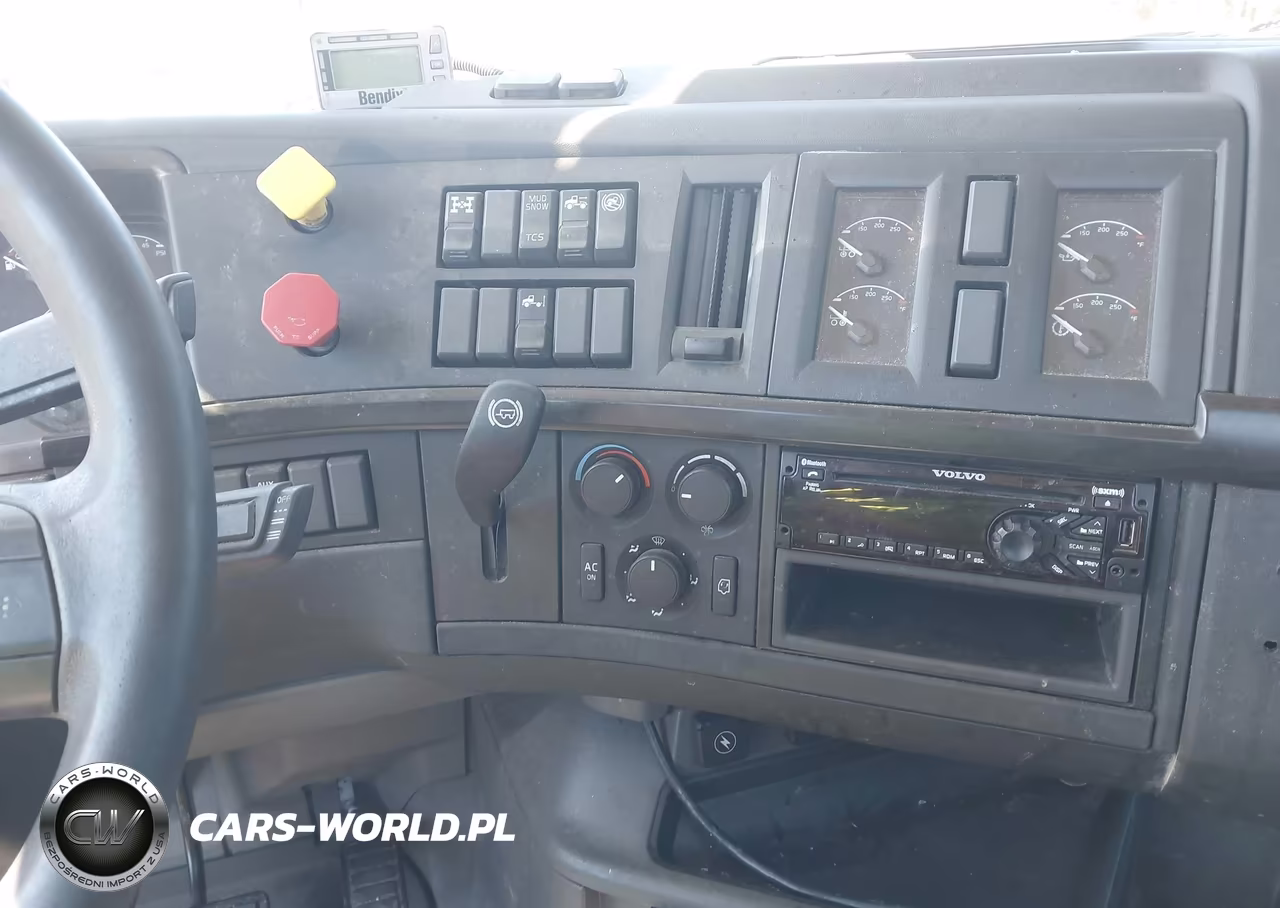 2020 Volvo Vnl VIN:4V4NC9TJ6LN252109 - 11