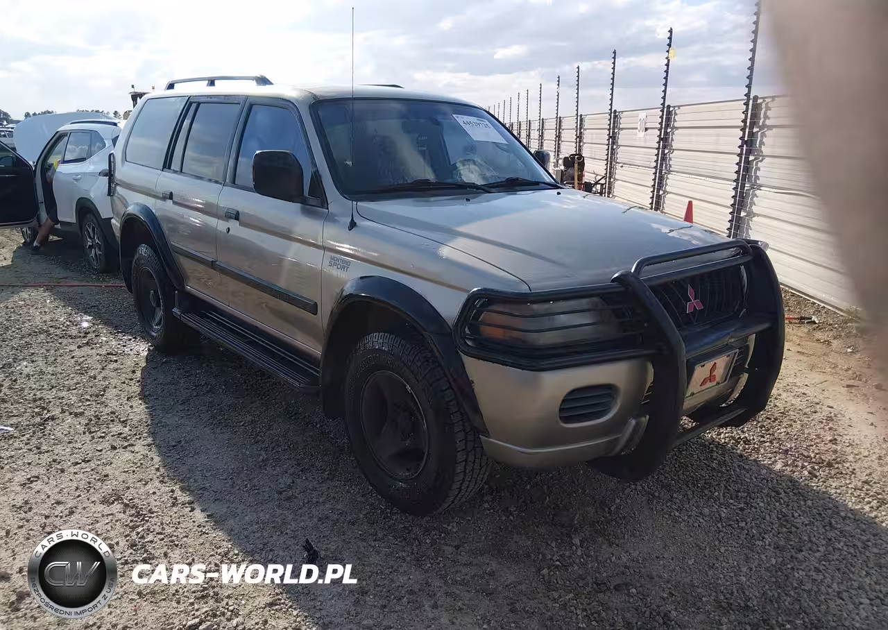 2001 Mitsubishi Montero Es-Ls