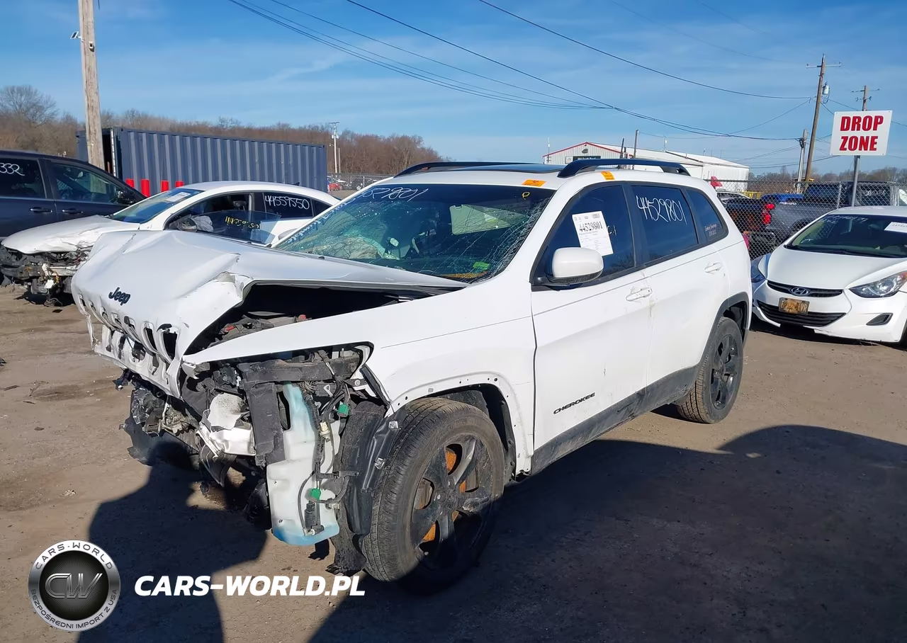 2016 Jeep Cherokee Altitude VIN:1C4PJLCS3GW107870 - 2
