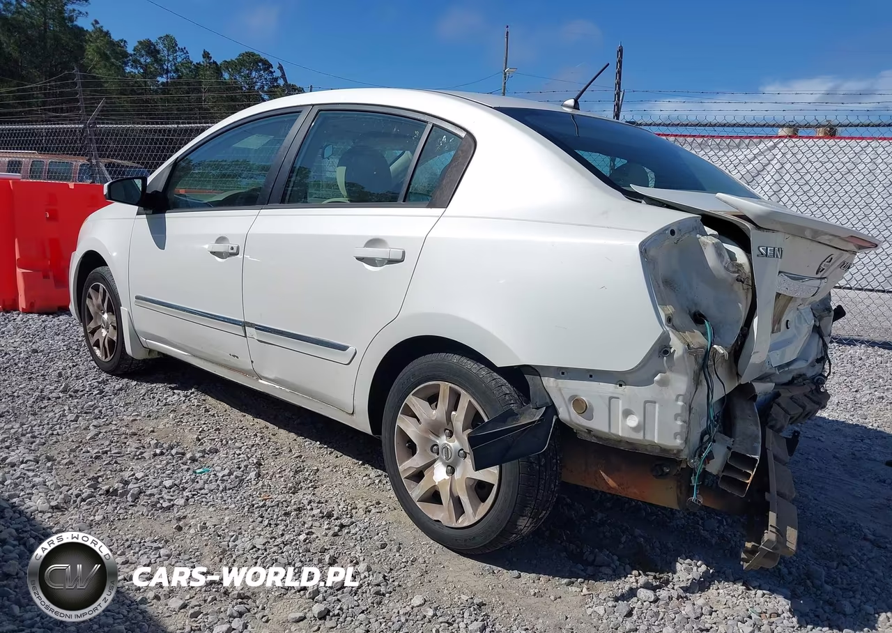 2011 Nissan Sentra 2.0S VIN:3N1AB6AP4BL653680 - 3