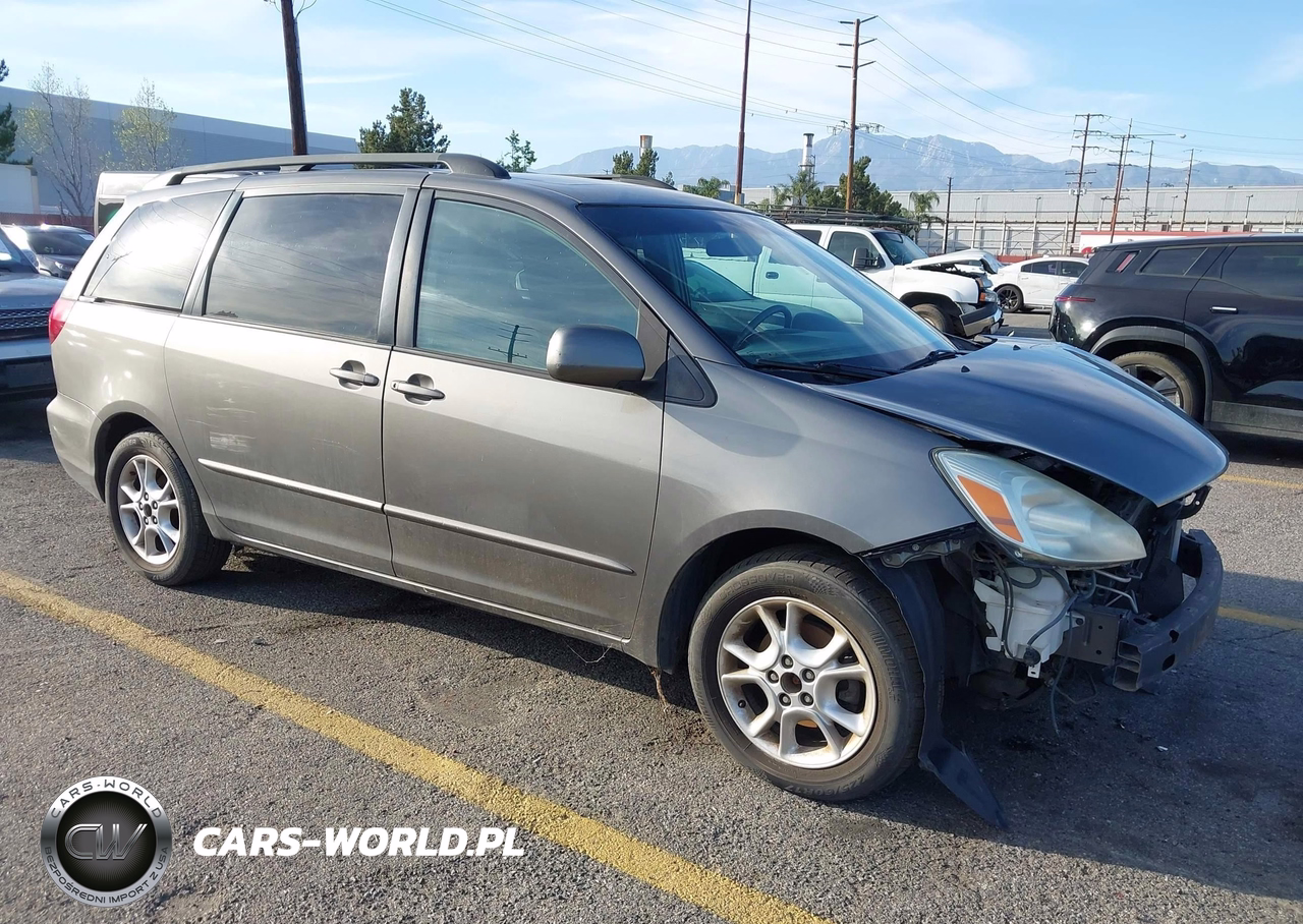 2005 Toyota Sienna Xle
