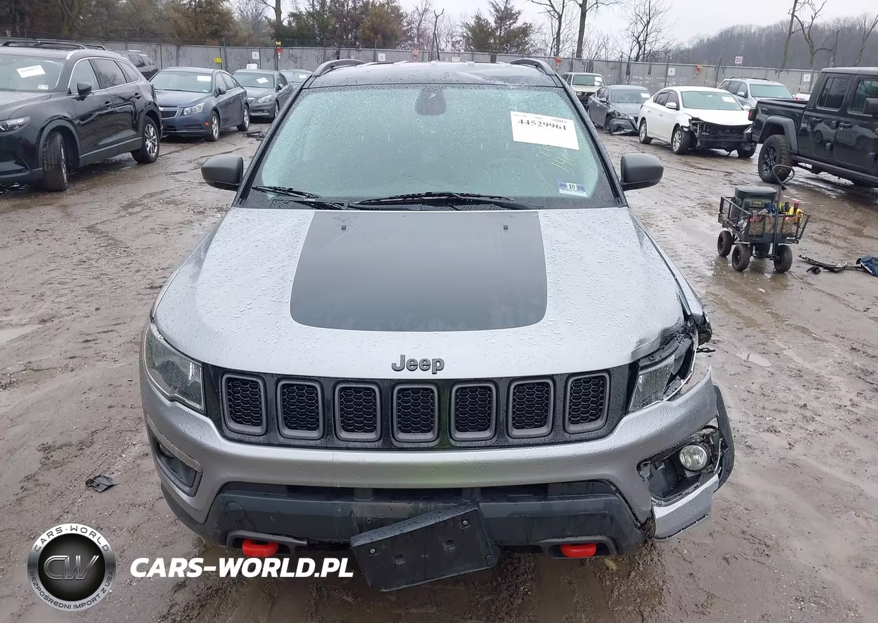 2018 Jeep Compass Trailhawk 4X4 VIN:3C4NJDDB9JT371832 - 13