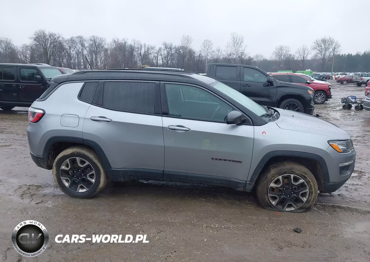 2018 Jeep Compass Trailhawk 4X4 VIN:3C4NJDDB9JT371832 - 14