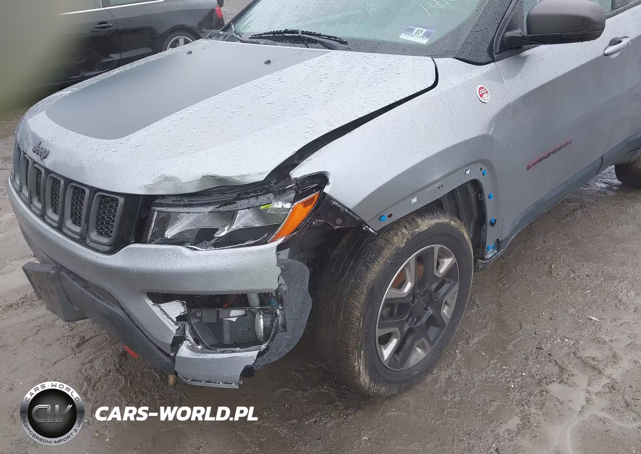 2018 Jeep Compass Trailhawk 4X4 VIN:3C4NJDDB9JT371832 - 6