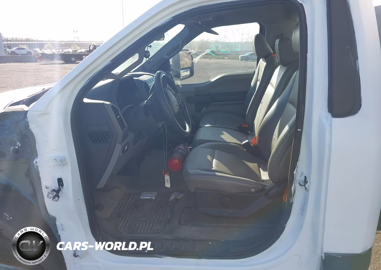 2020 Ford F-450 Chassis Xl VIN:1FDUF4GN1LED62446 - 6