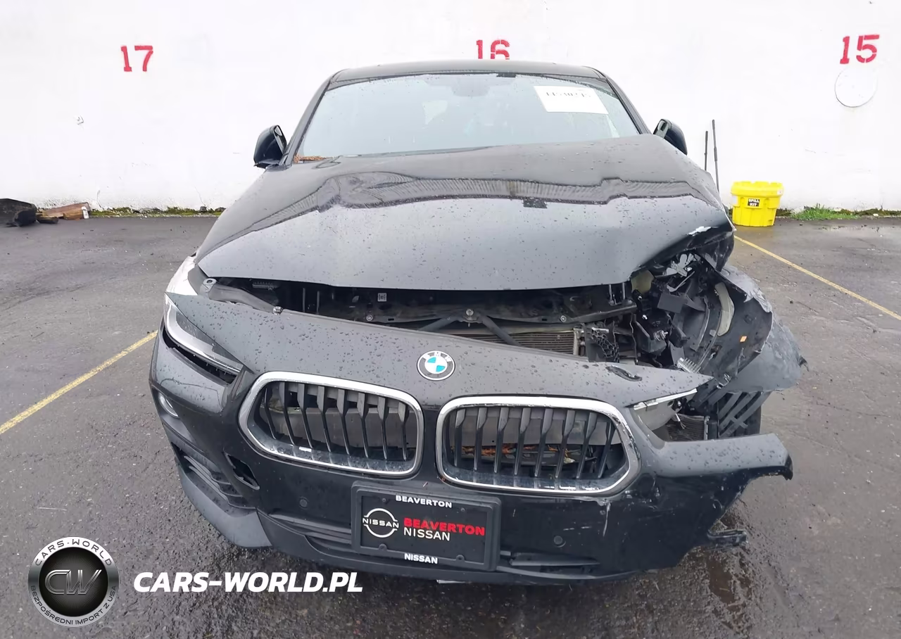 2018 BMW X2 xDrive28I VIN:WBXYJ5C32JEF76637 - 12