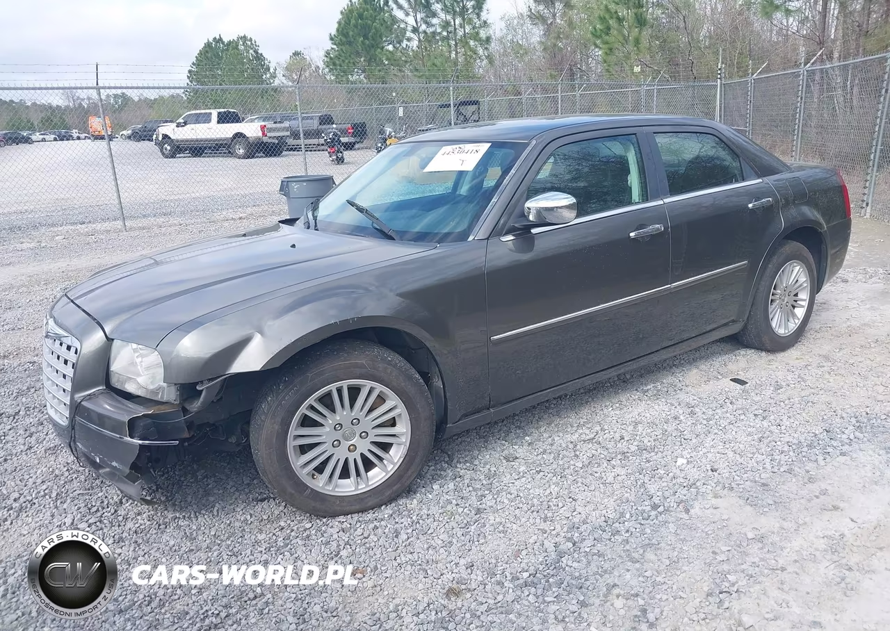 2010 Chrysler 300 Touring-Signature Series-Executive Series VIN:2C3CA5CV0AH191726 - 2