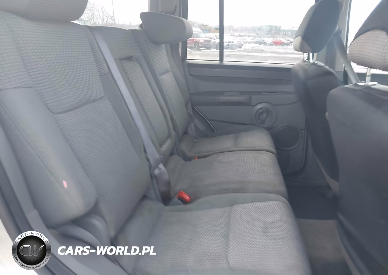 2007 Jeep Commander Sport VIN:1J8HG48K27C604436 - 8