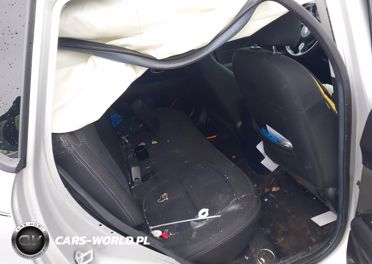 2019 Kia Soul + VIN:KNDJP3A50K7018360 - 8