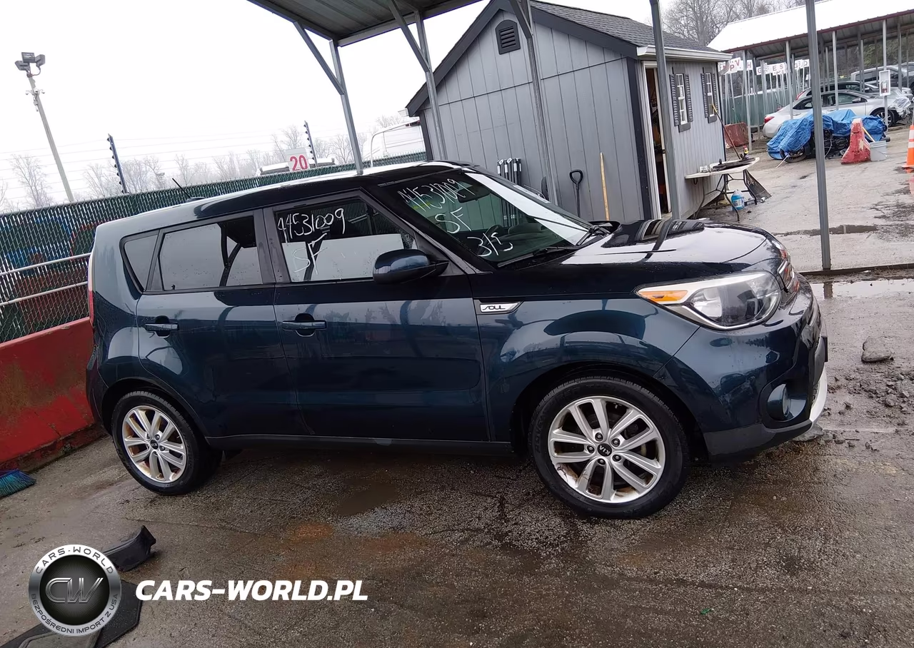 2017 Kia Soul + VIN:KNDJP3A56H7413121 - 13